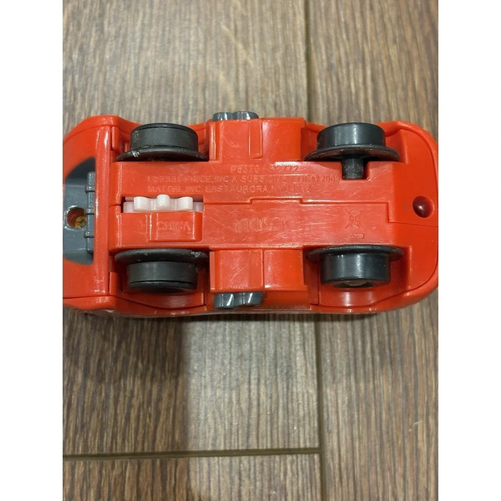 GEOTRAX Disney Pixar Cars Lightning McQueen Sarge Flo No Remote Fisher- Price